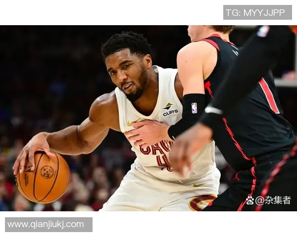 NBA骑士与猛龙G4精彩回放全程回顾及赛后分析 NBA骑士与猛龙G4精彩回放全程回顾及赛后分析