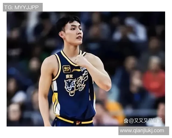 2月12日CBA精彩对决广东队与上海队录像回放全程回顾与精彩瞬间分析 2月12日CBA精彩对决广东队与上海队录像回放全程回顾与精彩瞬间分析